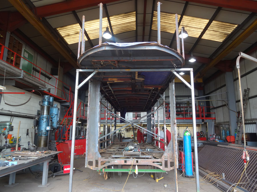 Bracing used to support the frame Bracing used to support the frame