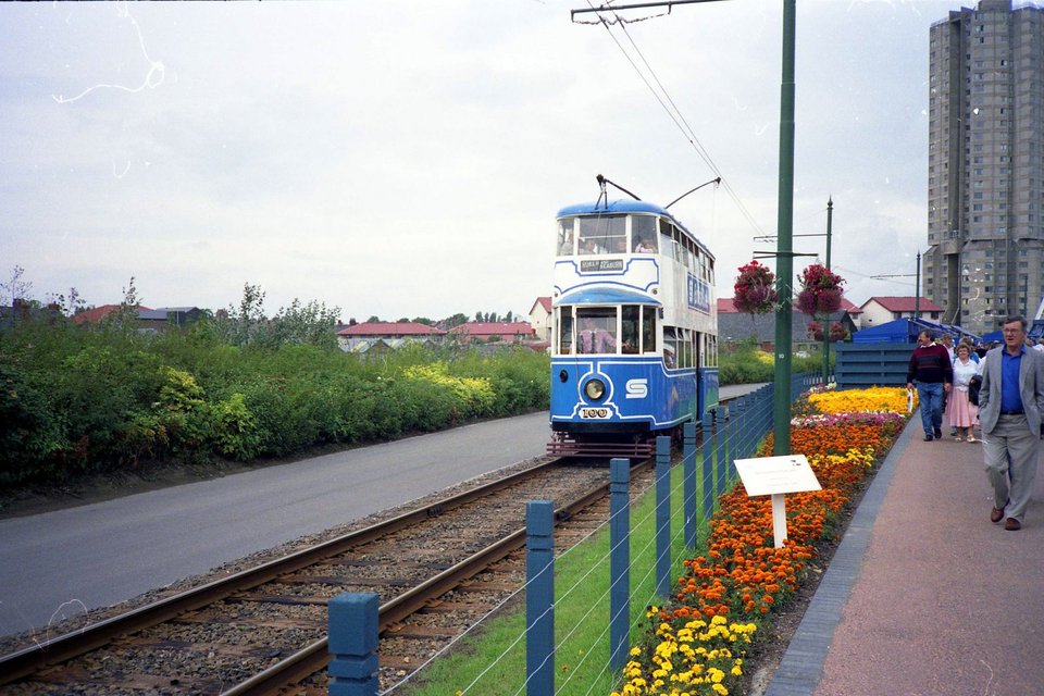 Sunderland 100 in British Steel advertising livery at Gateshead Garden Festival in 1990. Photo: Richard Lomas.