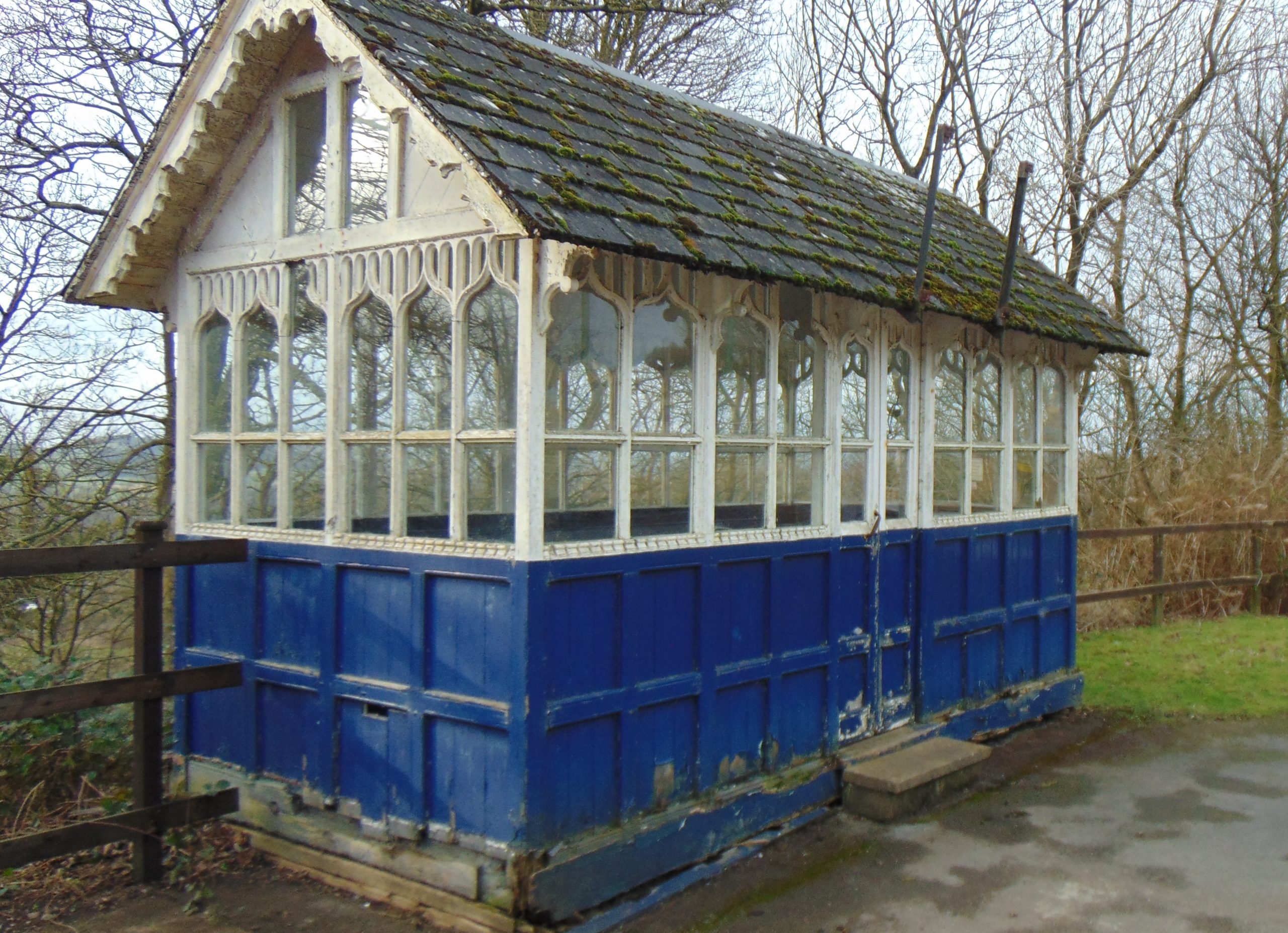 Cabmen's shelter prior to restoration