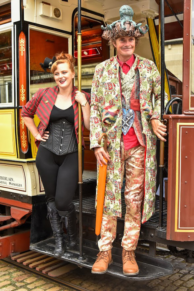 Steampunks on tram -980px Steampunks on tram