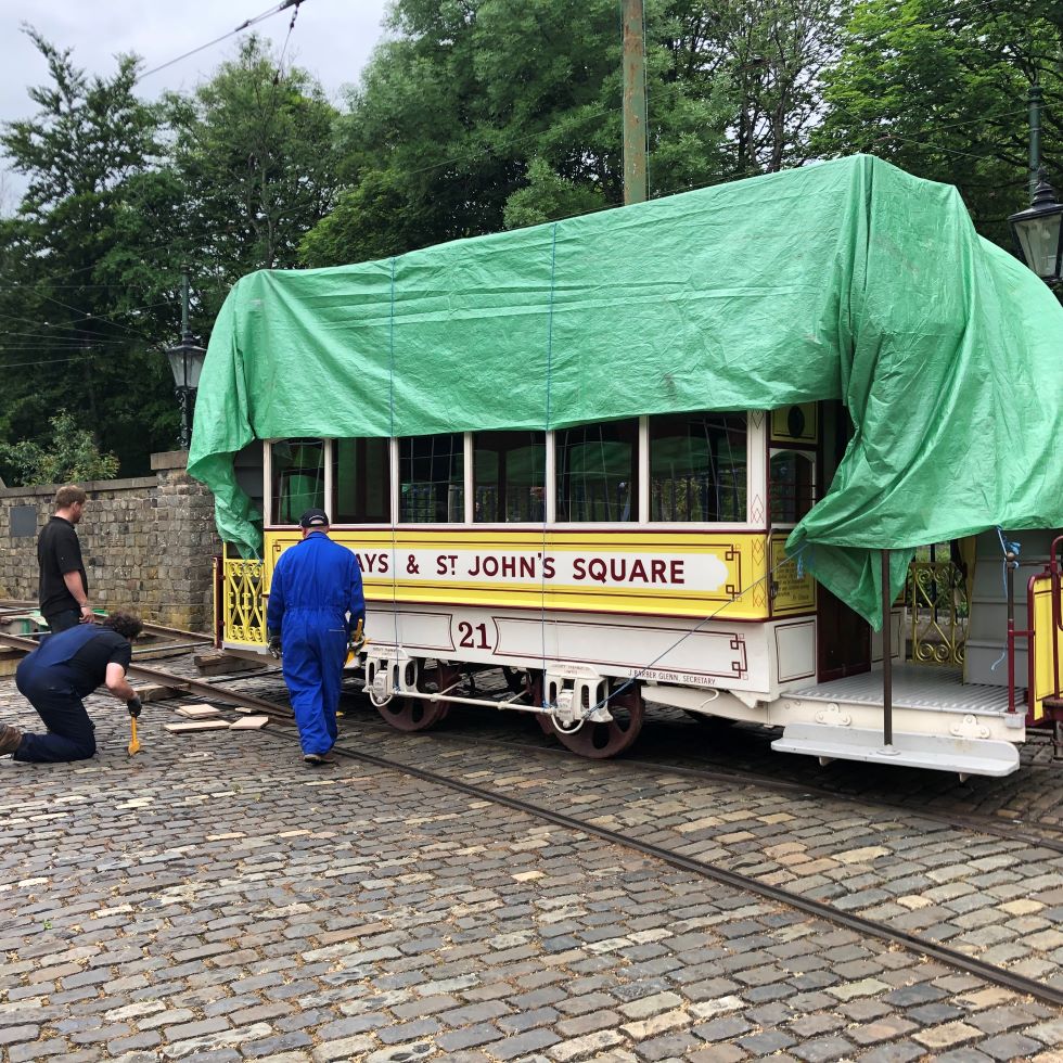 Loading Cardiff 121 at Crich