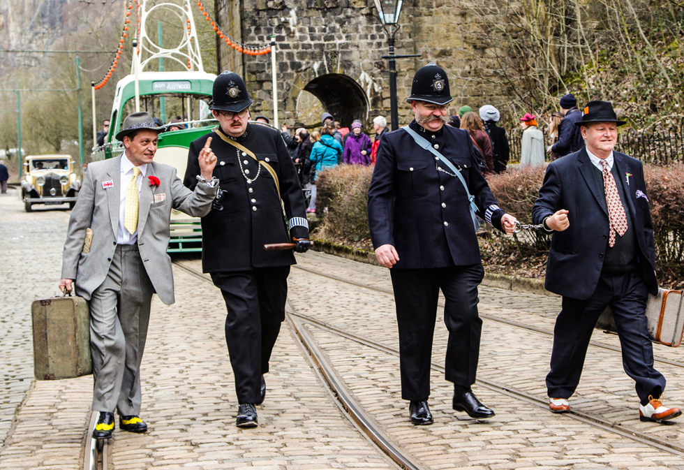 Spiv and Policemen 