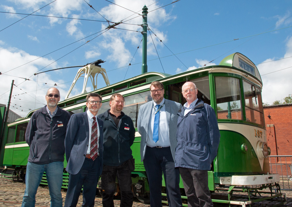 Dr Mike Galer; Phillip Terry; Graeme Wigglesworth; Trevor Stocker and Glenn Oakes 