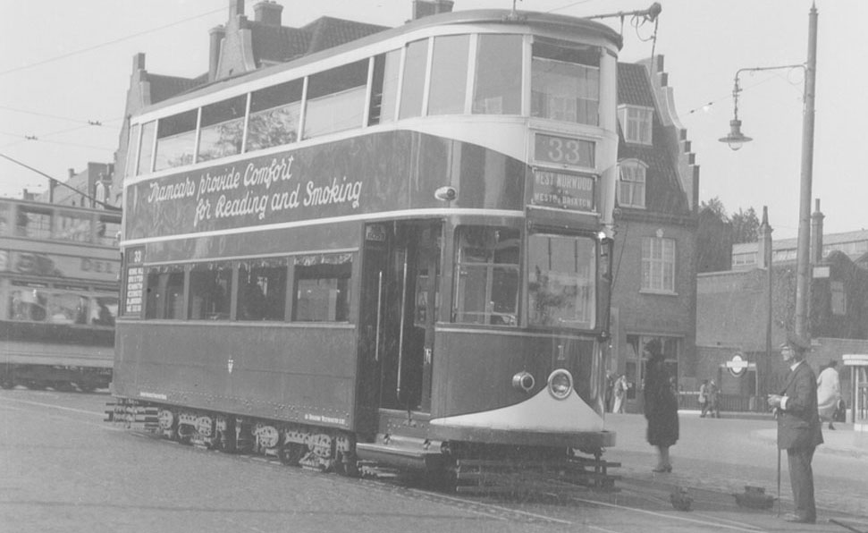 LCC1 known as “Bluebird”, Manor House change pit. A W Bates, date unknown