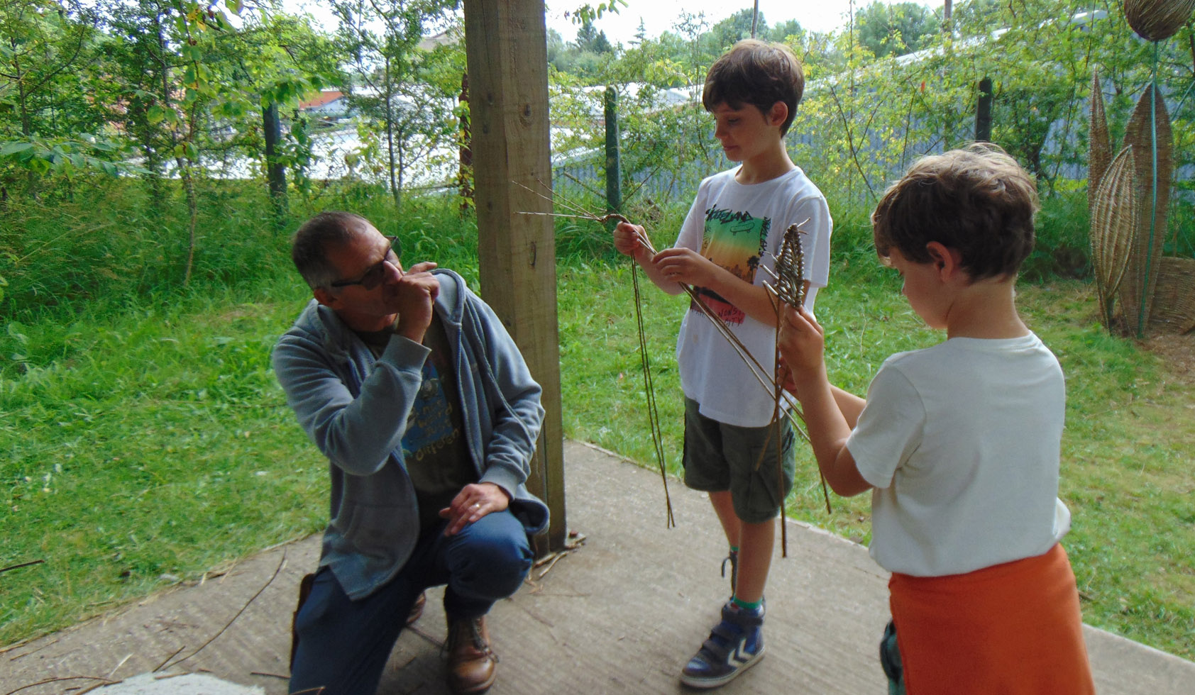 Oscar and Hector Willow Weaving